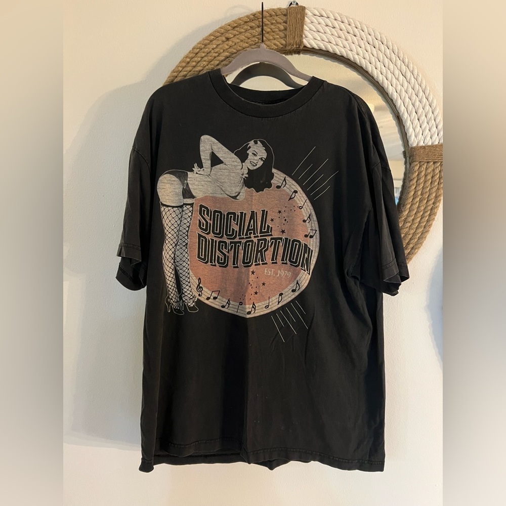 RARE Vintage Social Distortion Tee